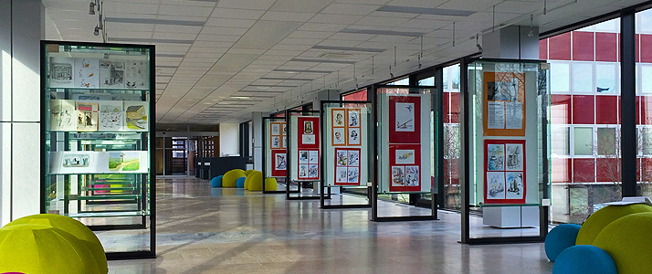 Galerie Na Mostě na Farmaceutické fakultě UK
