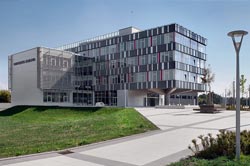 Kampus Univerzity Karlovy