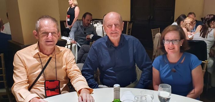 Zástupci ACG, prof. Solich, prof. Švec a doc. Sklenářová, na slavnostní večeři v rámci programu HPLC 2022.