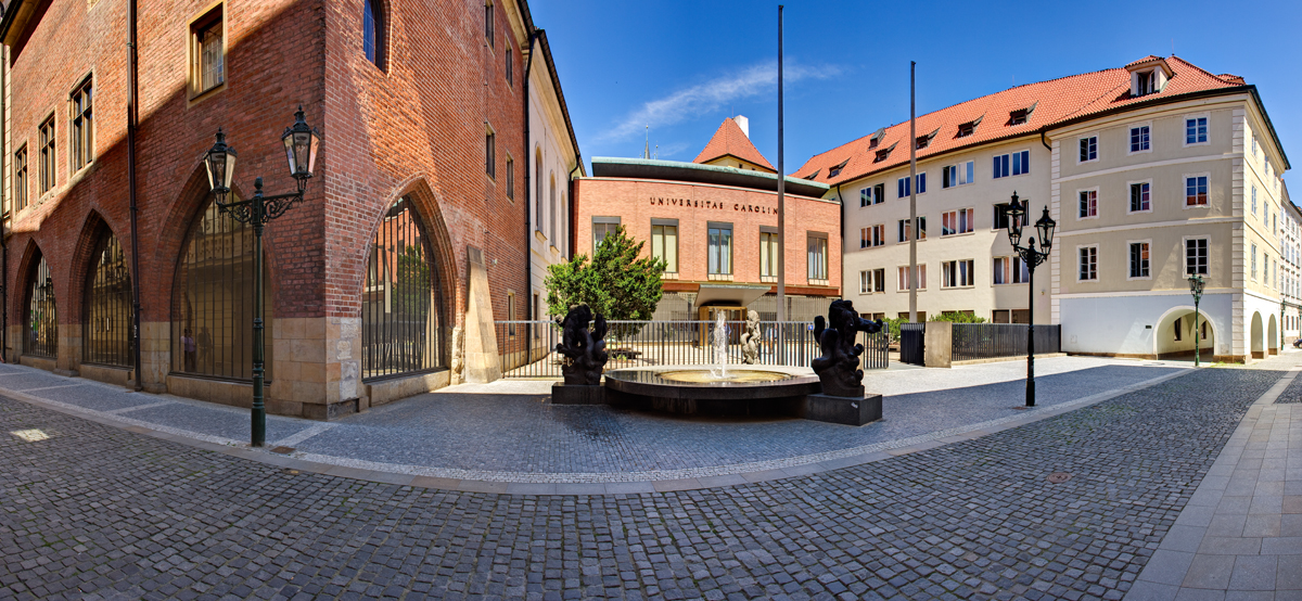 Karolinum10-109-Panorama-(1).jpg